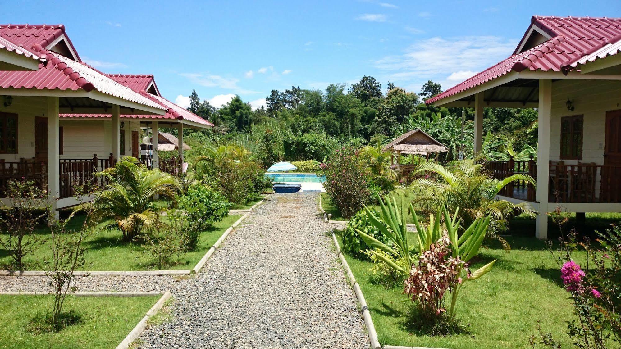 Smile Resort Mae Rim Luaran gambar
