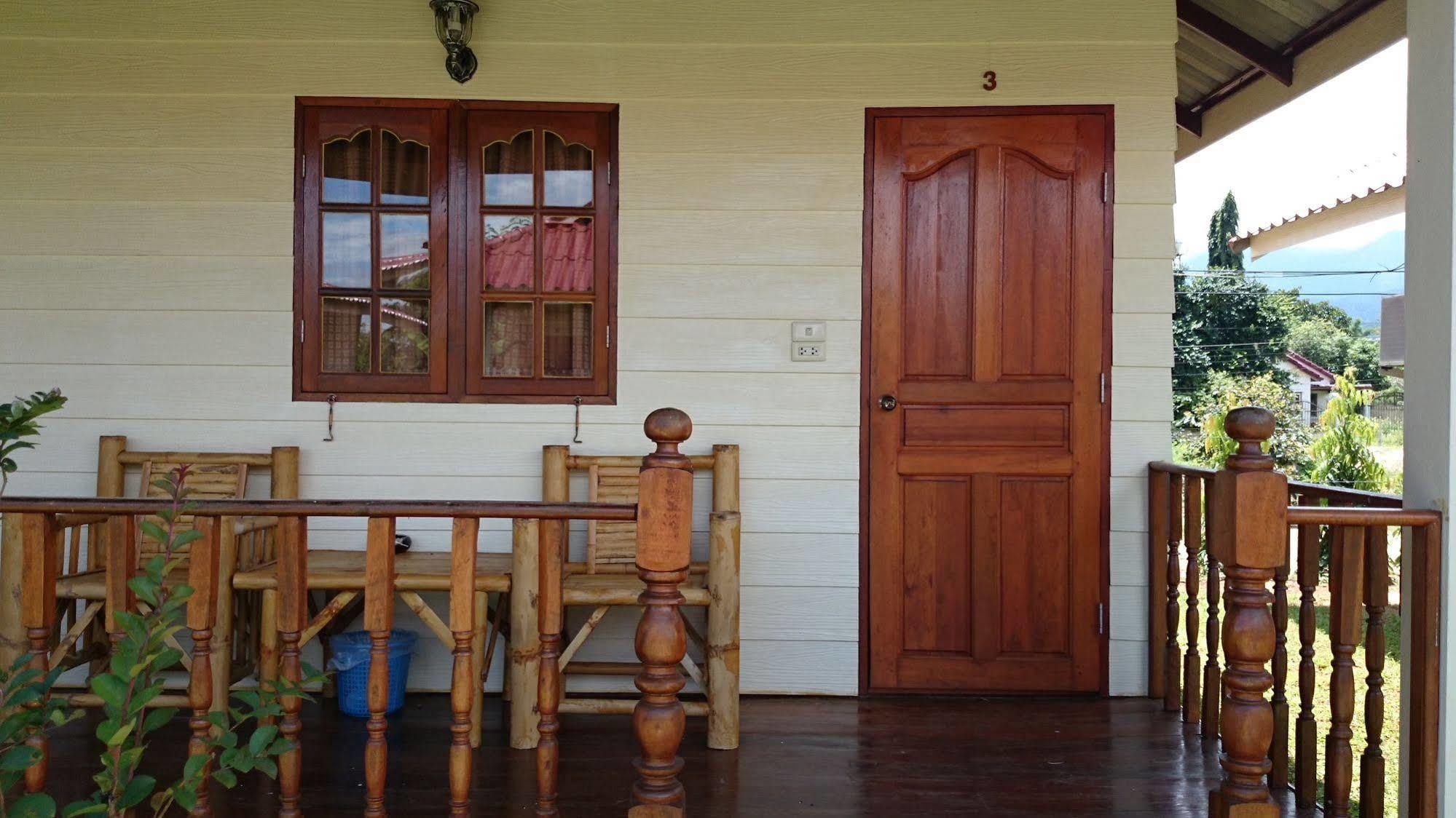 Smile Resort Mae Rim Luaran gambar