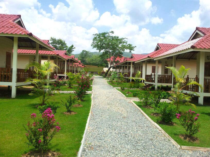 Smile Resort Mae Rim Luaran gambar